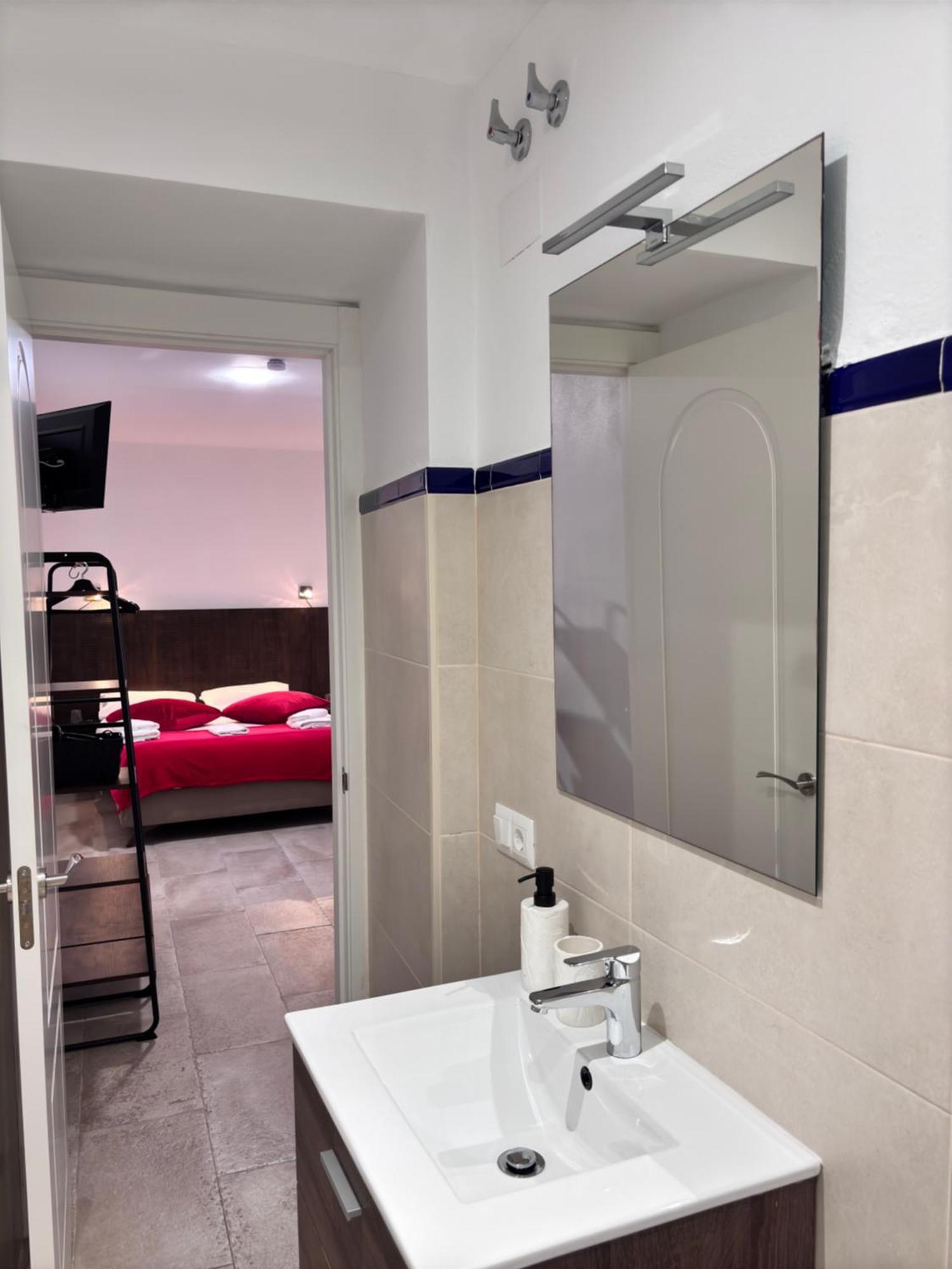 Shanti'S Andalusian Rooms Malaga Luaran gambar